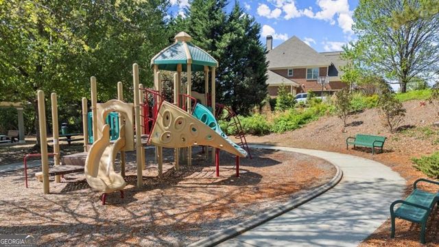 4538 Meadowland Way, Flowery Branch, GA 30542