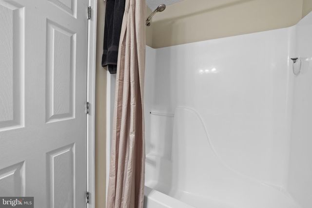 315 COPPERFIELD LN, Winchester, VA 22602