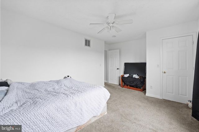 315 COPPERFIELD LN, Winchester, VA 22602