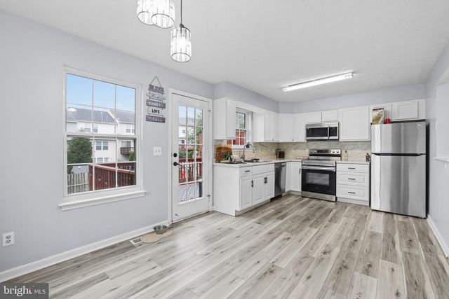 315 COPPERFIELD LN, Winchester, VA 22602