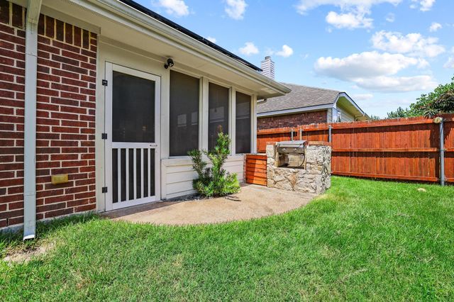 307 Highland Ridge Drive, Wylie, TX 75098