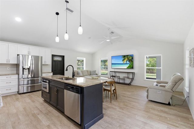 7825 SW VINEYARD TERRACE, Arcadia, FL 34269