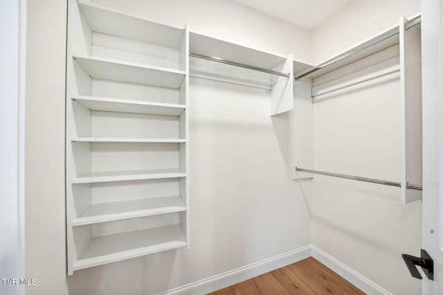 112 Tall Oaks Court, Kingsport, TN 37663