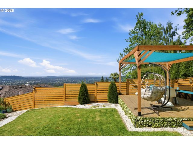 8002 Se 140TH Dr, Portland, OR 97236
