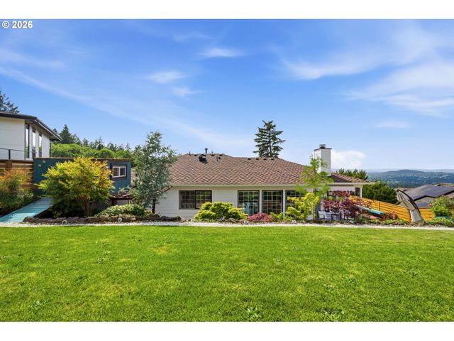 8002 Se 140TH Dr, Portland, OR 97236