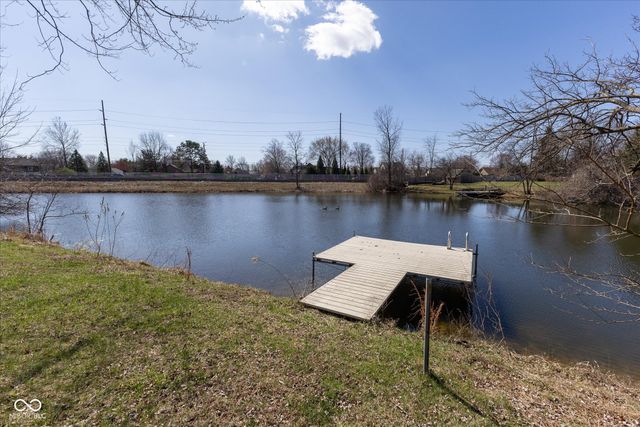 8214 Old Farm Road, Indianapolis, IN 46256