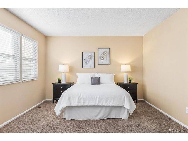 1011 Pierce St 22, Lakewood, CO 80214