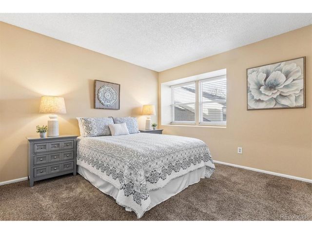 1011 Pierce St 22, Lakewood, CO 80214