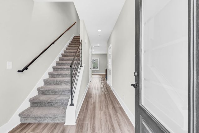 505 Jonathan Wade Cir, Clarksville, TN 37043