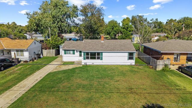 4212 Michigan, Bartlesville, OK 74006