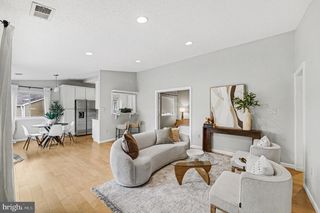 1927-B VILLARIDGE DR, Reston, VA 20191