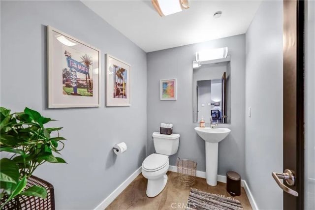 1120 N El Centro 5, Los Angeles, CA 90038