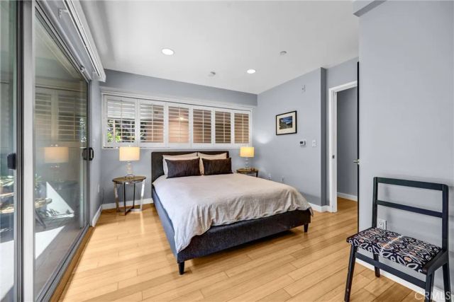 1120 N El Centro 5, Los Angeles, CA 90038