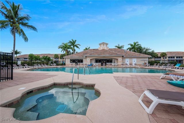 8550 Kingbird LOOP 646, Estero, FL 33967