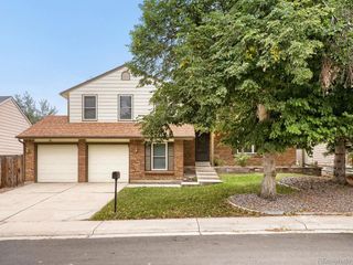 1472 S Laredo Way, Aurora, CO 80017