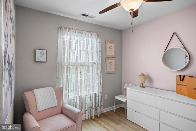 186 FELA DR, Cinnaminson, NJ 08077
