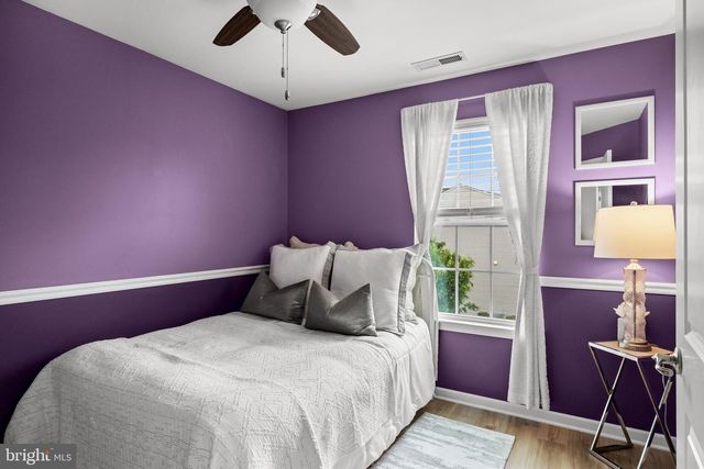 186 FELA DR, Cinnaminson, NJ 08077