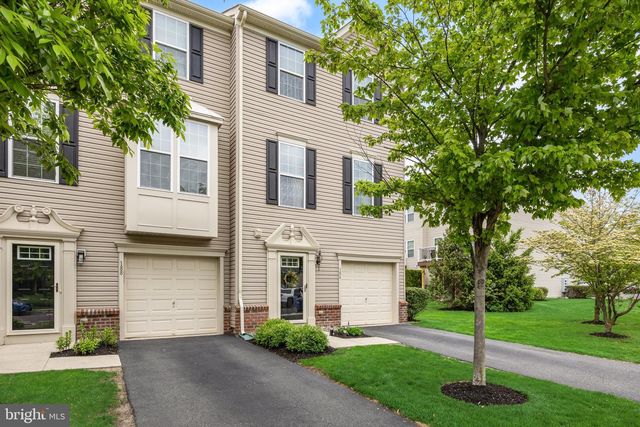 186 FELA DR, Cinnaminson, NJ 08077