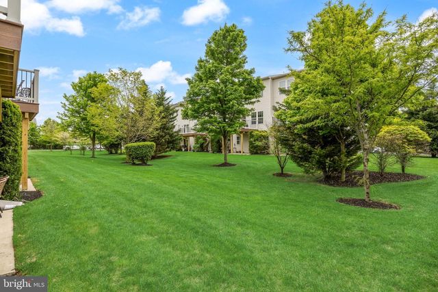 186 FELA DR, Cinnaminson, NJ 08077