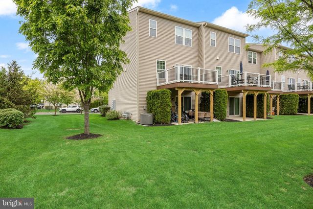 186 FELA DR, Cinnaminson, NJ 08077