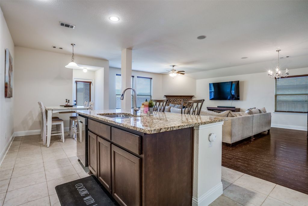 512 Barnstorm Drive, Celina, TX 75009