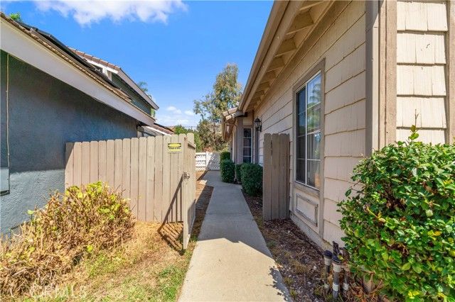 41985 Kaffirboom Court, Temecula, CA 92591