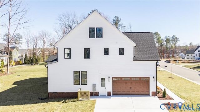 17318 Singing Bird Turn, Moseley, VA 23120