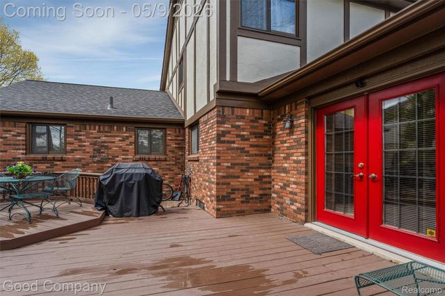 20063 Hudson Bay Court, Clinton Charter Township, MI 48038