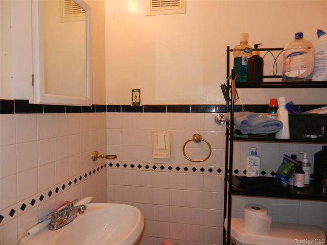 17220 111th Avenue, Jamaica, NY 11433
