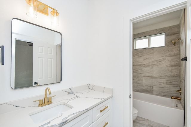 4913 Nichols Street, Houston, TX 77020