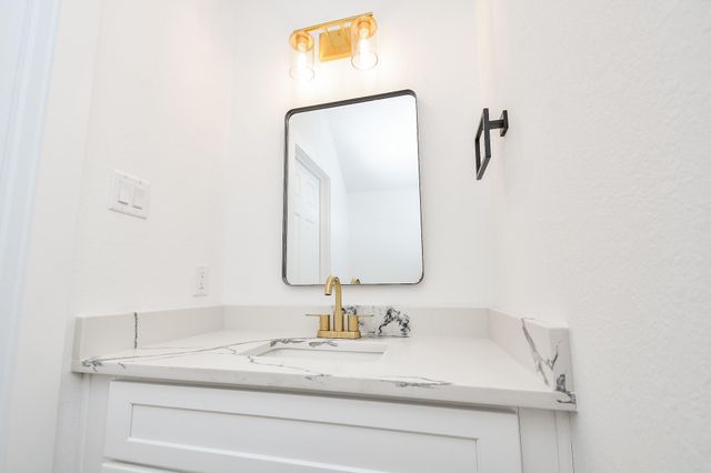 4913 Nichols Street, Houston, TX 77020