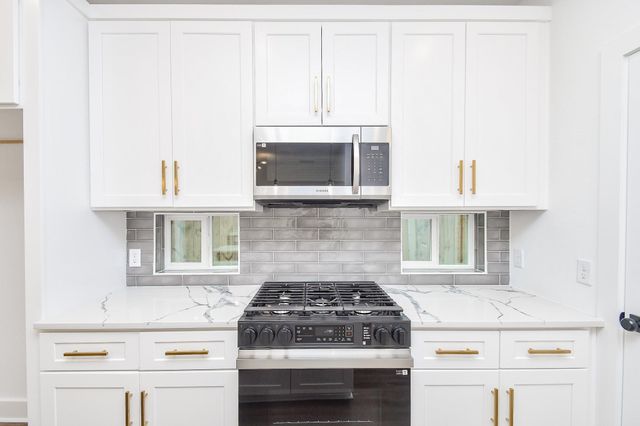 4913 Nichols Street, Houston, TX 77020