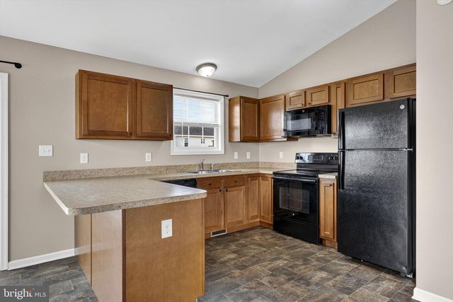 126 INVASION CT, Bunker Hill, WV 25413