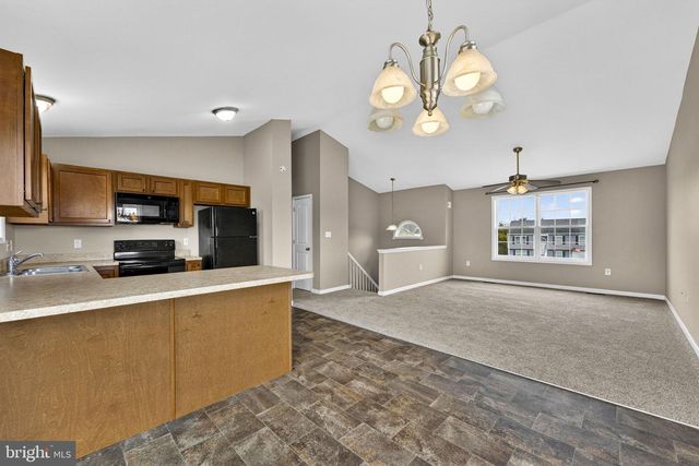 126 INVASION CT, Bunker Hill, WV 25413