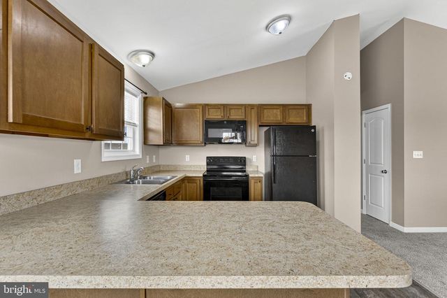 126 INVASION CT, Bunker Hill, WV 25413