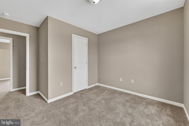 126 INVASION CT, Bunker Hill, WV 25413