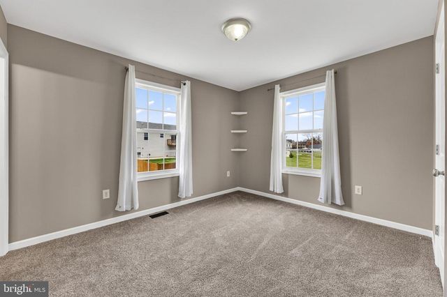 126 INVASION CT, Bunker Hill, WV 25413