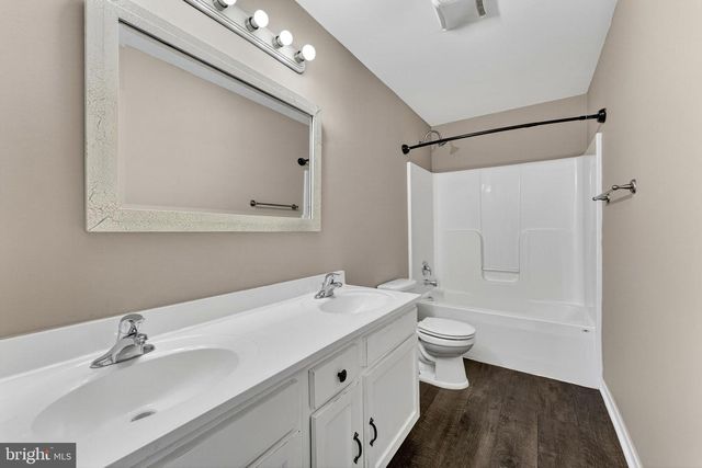 126 INVASION CT, Bunker Hill, WV 25413