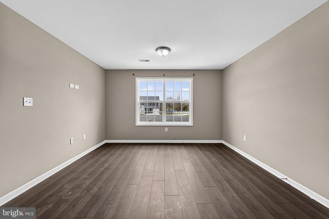 126 INVASION CT, Bunker Hill, WV 25413