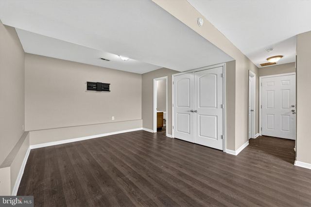 126 INVASION CT, Bunker Hill, WV 25413