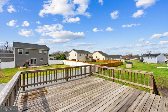 126 INVASION CT, Bunker Hill, WV 25413