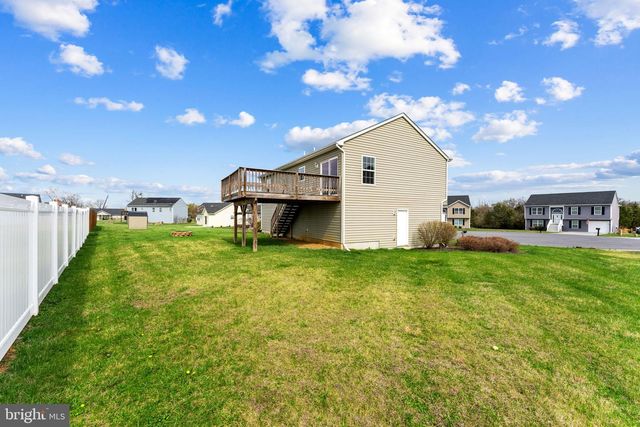 126 INVASION CT, Bunker Hill, WV 25413