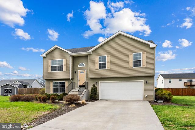 126 INVASION CT, Bunker Hill, WV 25413