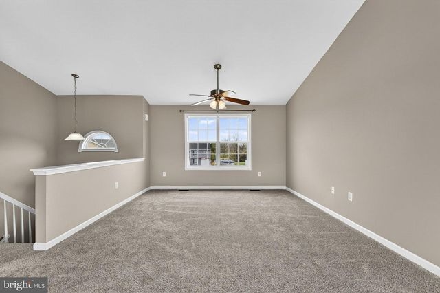 126 INVASION CT, Bunker Hill, WV 25413