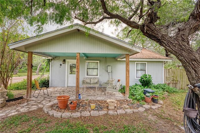 4648 County Road 2221, Odem, TX 78370
