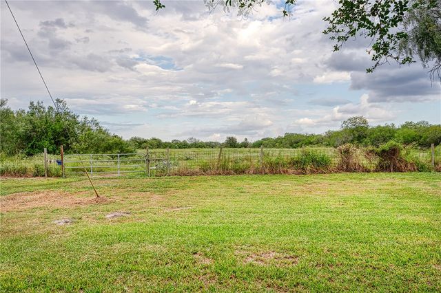 4648 County Road 2221, Odem, TX 78370