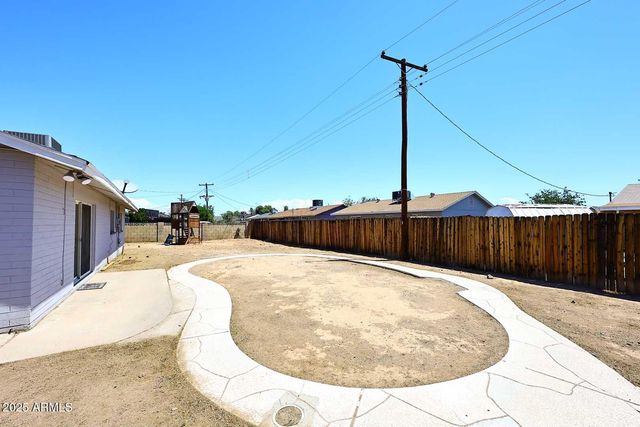 4031 N 81ST Avenue, Phoenix, AZ 85033