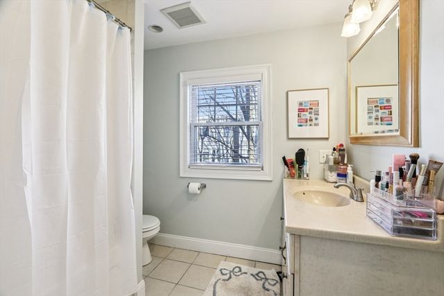 108 Emerson St 1, Boston, MA 02127