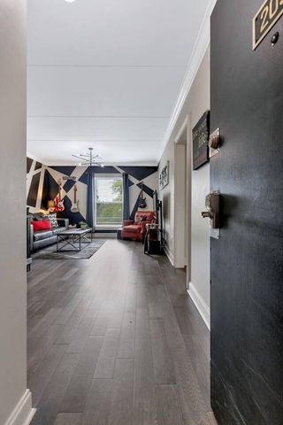 11 Music Sq E Apt 203, Nashville, TN 37203