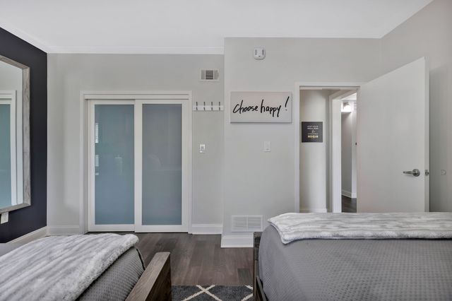 11 Music Sq E Apt 203, Nashville, TN 37203